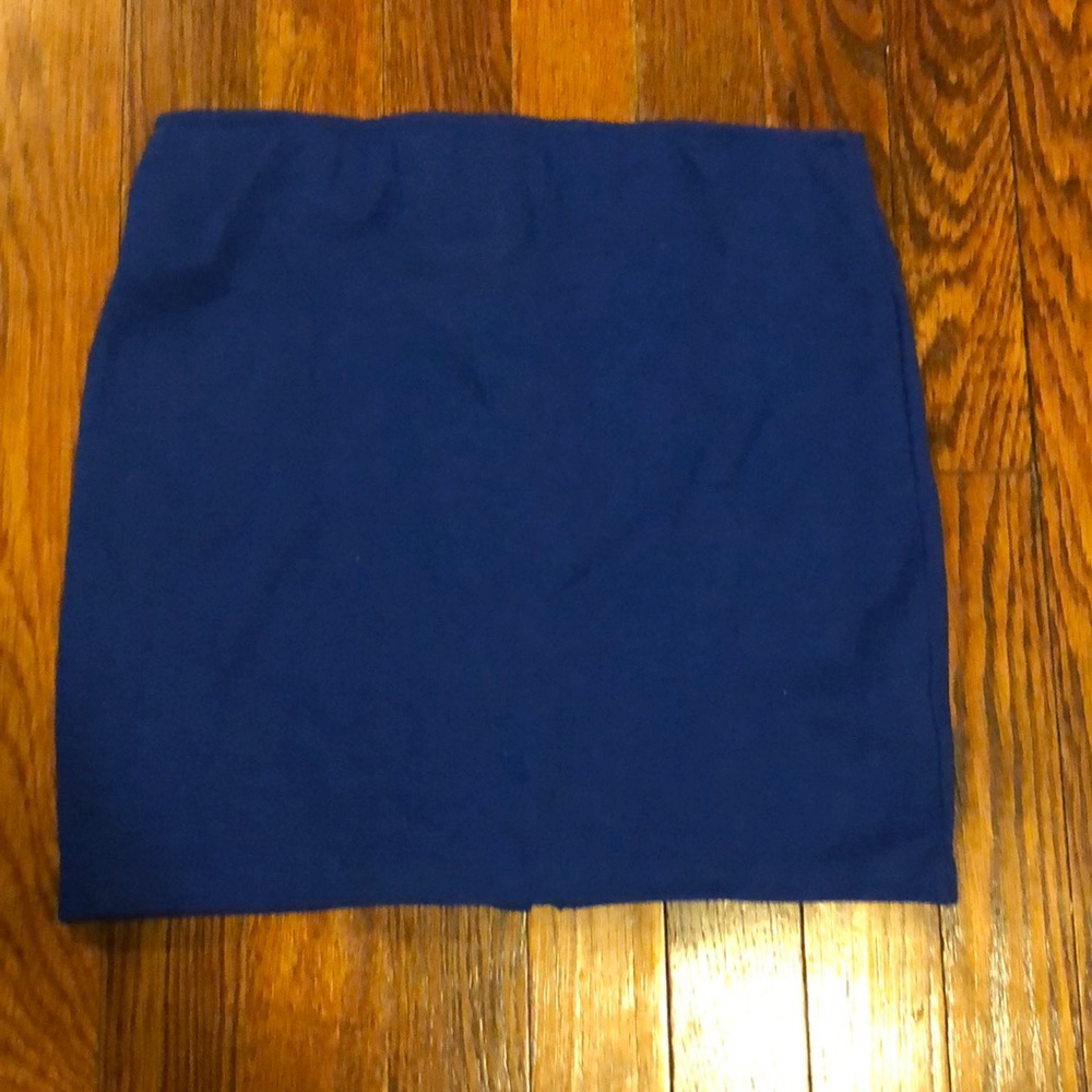 Skirt - Picture 3 of 6